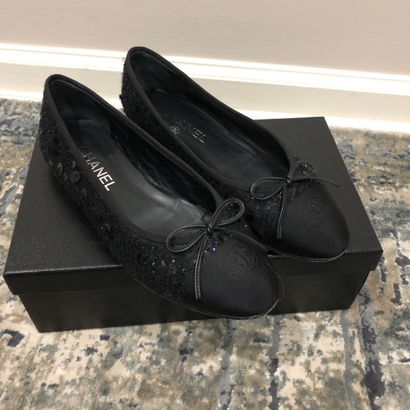 CHANEL Ballet Flats - Picture 3 of 8